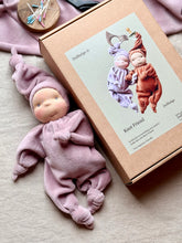 Load image into Gallery viewer, Knot Friend Dollmaking Kit