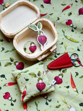 Load image into Gallery viewer, Sewing Box
