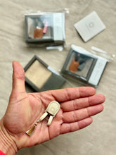 Load image into Gallery viewer, Cohana Seki Micro Scissors