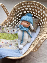 Load image into Gallery viewer, Bunny with its Moses Basket - 20 cm