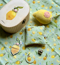Load image into Gallery viewer, Sewing Box