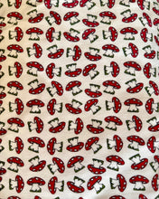 Load image into Gallery viewer, Micro Knot Friend Dollmaking Kit