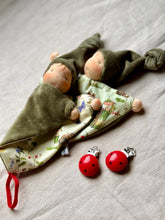 Load image into Gallery viewer, Foldable Blanket Gnome Doll Making Kit - new batch ships from 10 June
