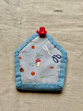 Load image into Gallery viewer, PDF Embroidery Scissors Case

