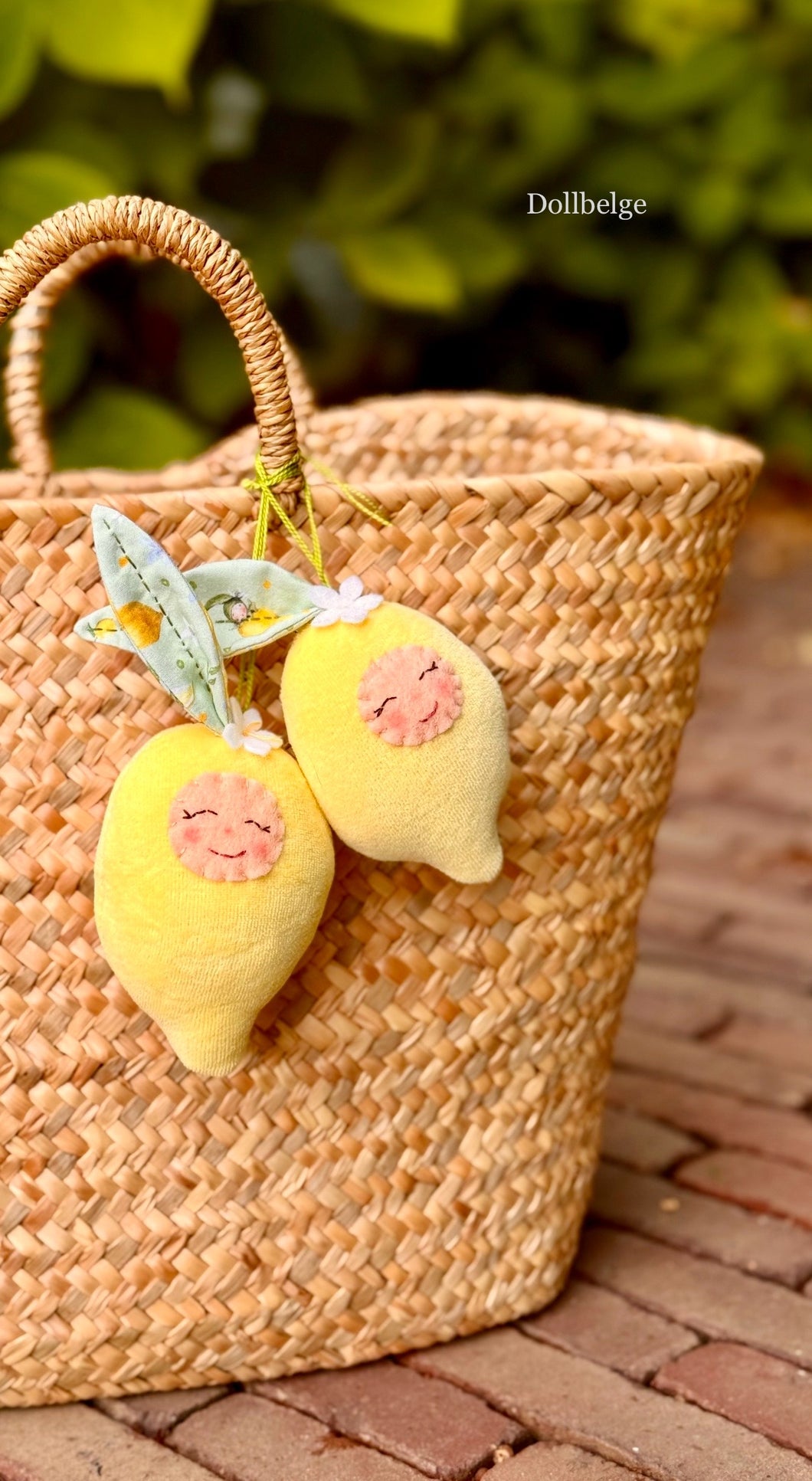 PDF Pattern and Tutorial - Lemon Charm