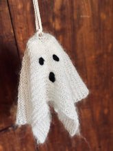 Load image into Gallery viewer, PDF Knitting Pattern - Spookiez Bag
