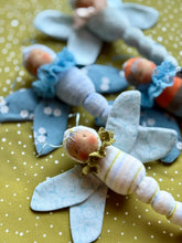 Load image into Gallery viewer, Dragonfly
