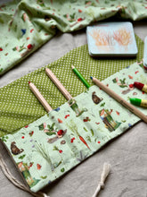 Load image into Gallery viewer, Pencil Case Giesbert Love
