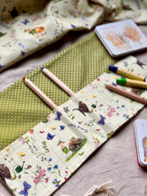 Load image into Gallery viewer, Pencil Case Giesbert Love
