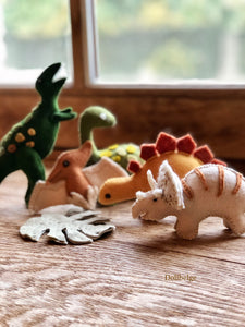 PDF Patterns - COLLECTION of 5 Dinosaurs from felt
