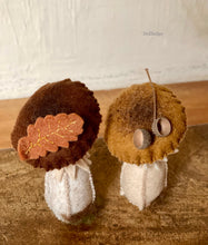 Load image into Gallery viewer, Mushroom Children - 12 cm
