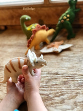 Load image into Gallery viewer, PDF Pattern - Triceratops from felt
